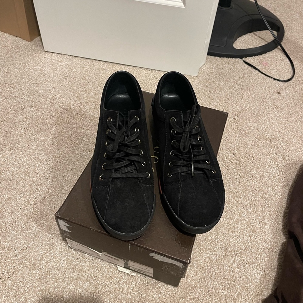 Authentic Vintage Gucci sneakers - Picture 4 of 7